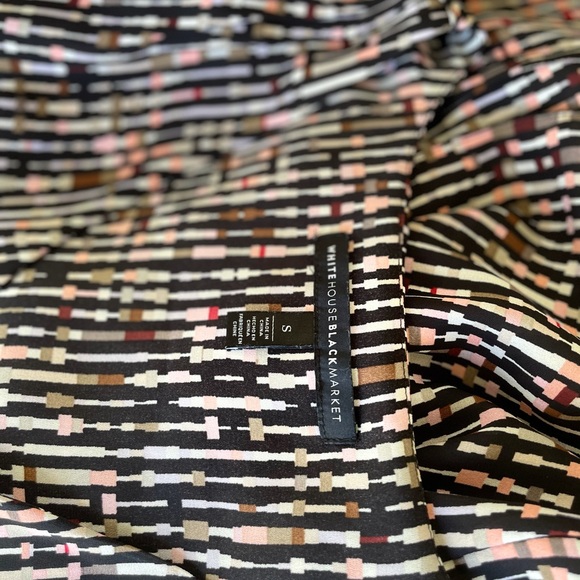 Women’s White House Black Market Sleeveless Blouse - Picture 5 of 5